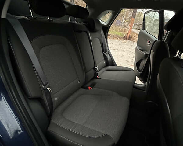 Синий Хендай Kona Electric, объемом двигателя 0 л и пробегом 118 тыс. км за 16780 $, фото 26 на Automoto.ua