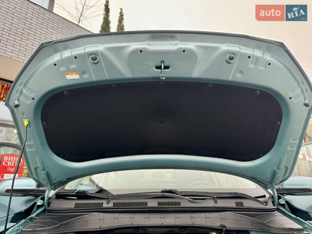 Синий Хендай Kona Electric, объемом двигателя 0 л и пробегом 134 тыс. км за 17800 $, фото 66 на Automoto.ua