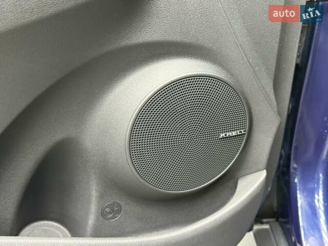 Синий Хендай Kona Electric, объемом двигателя 0 л и пробегом 116 тыс. км за 17604 $, фото 15 на Automoto.ua