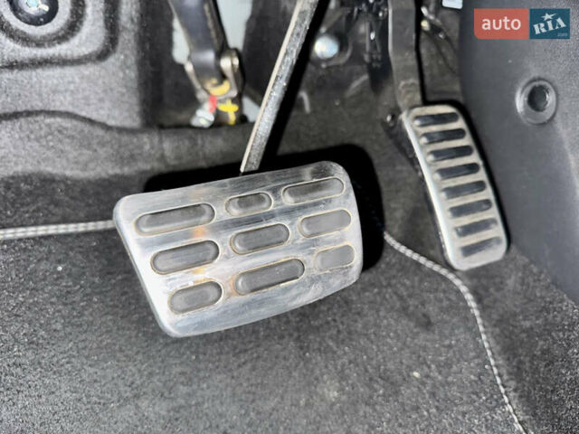 Синий Хендай Kona Electric, объемом двигателя 0 л и пробегом 134 тыс. км за 17800 $, фото 33 на Automoto.ua