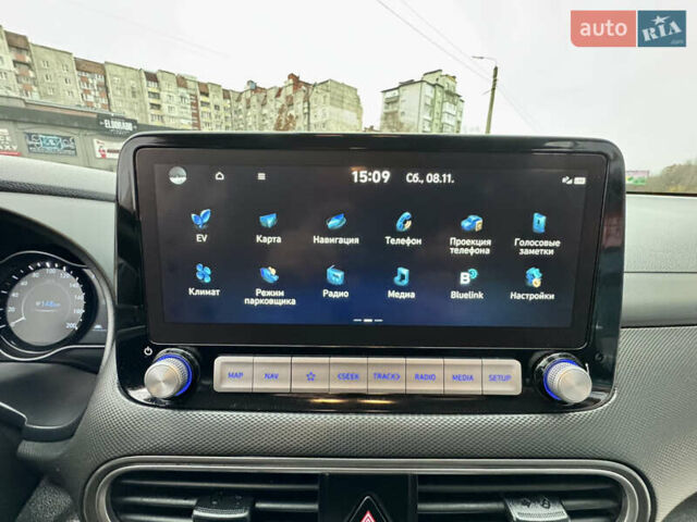 Синий Хендай Kona Electric, объемом двигателя 0 л и пробегом 134 тыс. км за 17800 $, фото 56 на Automoto.ua