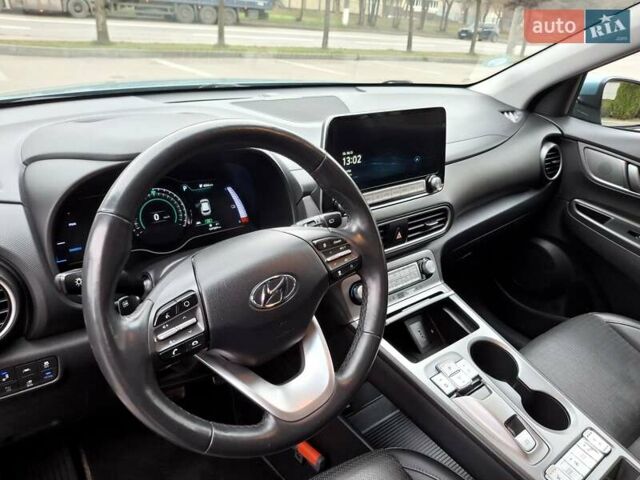 Синий Хендай Kona Electric, объемом двигателя 0 л и пробегом 107 тыс. км за 18400 $, фото 14 на Automoto.ua