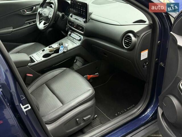 Синий Хендай Kona Electric, объемом двигателя 0 л и пробегом 116 тыс. км за 17604 $, фото 27 на Automoto.ua