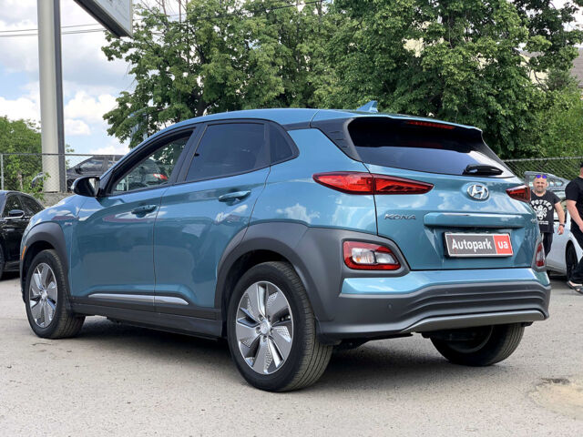 Синій Хендай Kona Electric, об'ємом двигуна 0 л та пробігом 23 тис. км за 31490 $, фото 6 на Automoto.ua