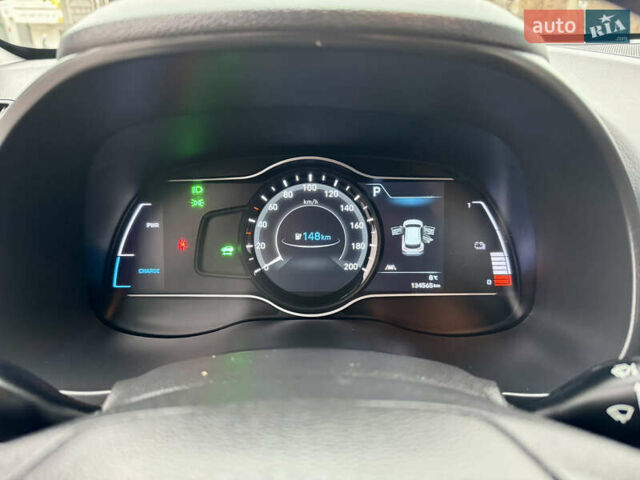Синий Хендай Kona Electric, объемом двигателя 0 л и пробегом 134 тыс. км за 17800 $, фото 52 на Automoto.ua