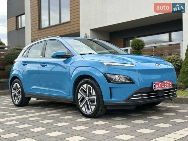 Синий Хендай Kona Electric, объемом двигателя 0 л и пробегом 49 тыс. км за 19950 $, фото 22 на Automoto.ua