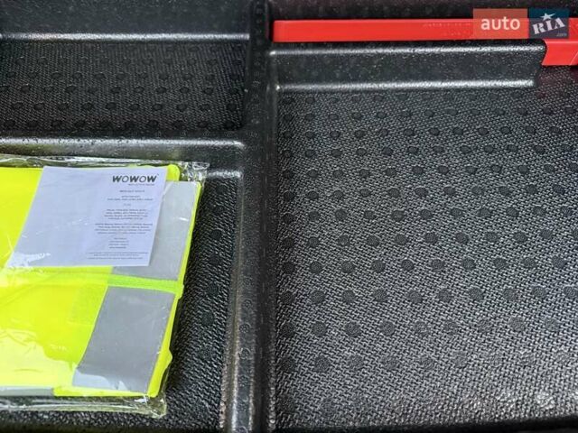 Синій Хендай Kona Electric, об'ємом двигуна 0 л та пробігом 74 тис. км за 16950 $, фото 99 на Automoto.ua