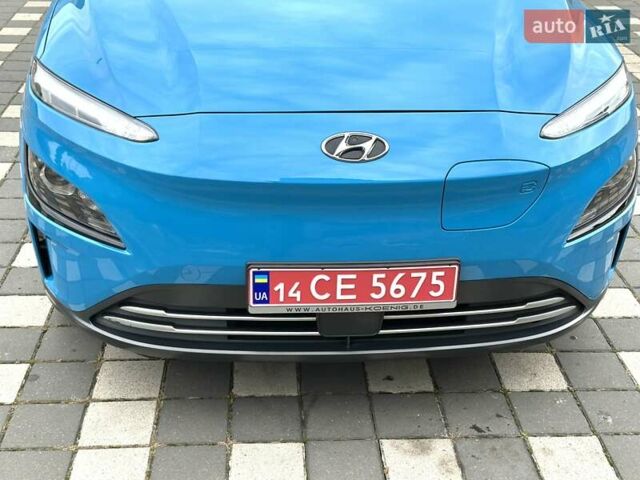 Синий Хендай Kona Electric, объемом двигателя 0 л и пробегом 49 тыс. км за 19950 $, фото 86 на Automoto.ua