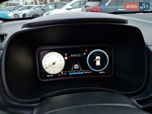 Синий Хендай Kona Electric, объемом двигателя 0 л и пробегом 95 тыс. км за 16600 $, фото 26 на Automoto.ua