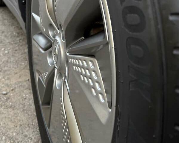 Синій Хендай Kona Electric, об'ємом двигуна 0 л та пробігом 74 тис. км за 16950 $, фото 16 на Automoto.ua