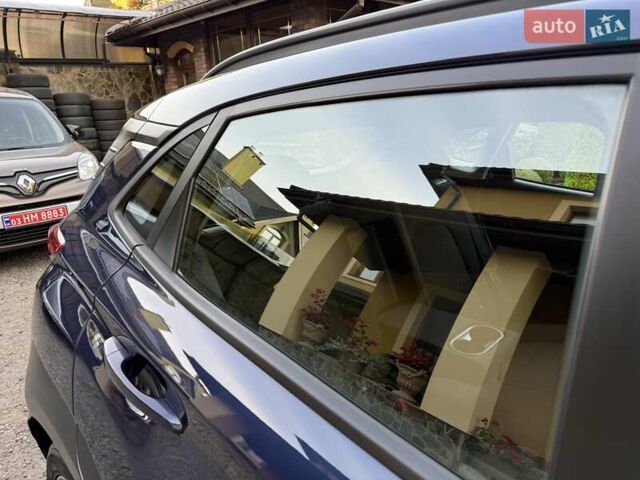 Синій Хендай Kona Electric, об'ємом двигуна 0 л та пробігом 74 тис. км за 16950 $, фото 26 на Automoto.ua