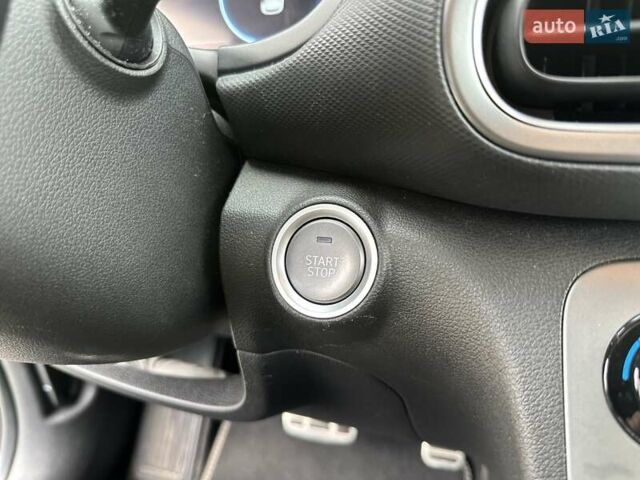 Синий Хендай Kona Electric, объемом двигателя 0 л и пробегом 49 тыс. км за 19950 $, фото 111 на Automoto.ua