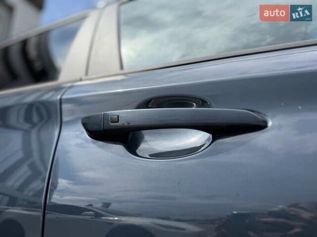 Синий Хендай Kona Electric, объемом двигателя 0 л и пробегом 84 тыс. км за 17900 $, фото 9 на Automoto.ua