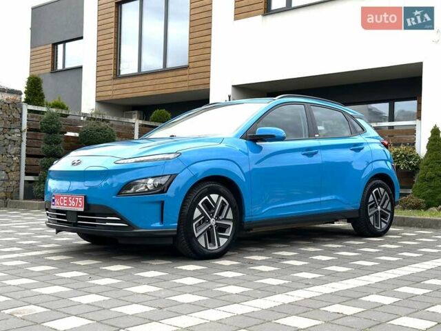 Синий Хендай Kona Electric, объемом двигателя 0 л и пробегом 49 тыс. км за 19950 $, фото 42 на Automoto.ua