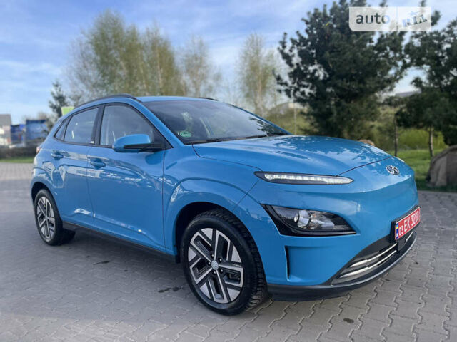 Синий Хендай Kona Electric, объемом двигателя 0 л и пробегом 20 тыс. км за 17550 $, фото 1 на Automoto.ua