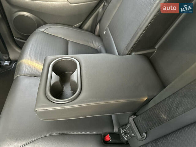 Синий Хендай Kona Electric, объемом двигателя 0 л и пробегом 65 тыс. км за 18500 $, фото 91 на Automoto.ua