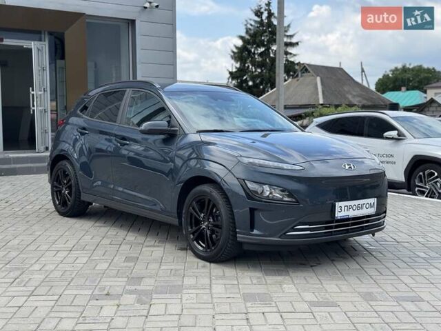Синий Хендай Kona Electric, объемом двигателя 0 л и пробегом 84 тыс. км за 17900 $, фото 2 на Automoto.ua