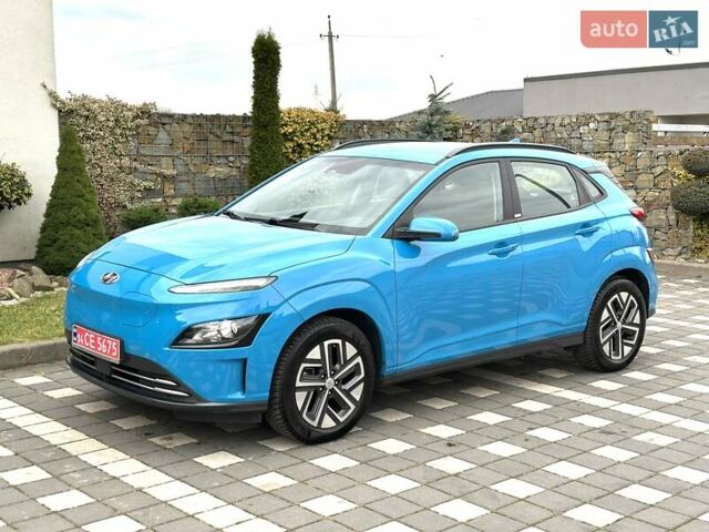 Синий Хендай Kona Electric, объемом двигателя 0 л и пробегом 49 тыс. км за 19950 $, фото 63 на Automoto.ua