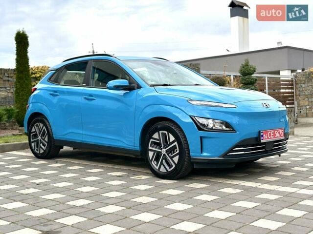 Синий Хендай Kona Electric, объемом двигателя 0 л и пробегом 49 тыс. км за 19950 $, фото 49 на Automoto.ua