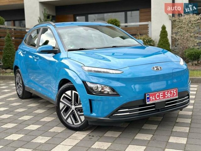 Синий Хендай Kona Electric, объемом двигателя 0 л и пробегом 49 тыс. км за 19950 $, фото 12 на Automoto.ua