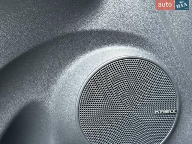 Синій Хендай Kona Electric, об'ємом двигуна 0 л та пробігом 74 тис. км за 16950 $, фото 67 на Automoto.ua