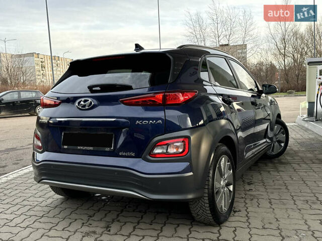 Синий Хендай Kona Electric, объемом двигателя 0 л и пробегом 65 тыс. км за 18500 $, фото 60 на Automoto.ua