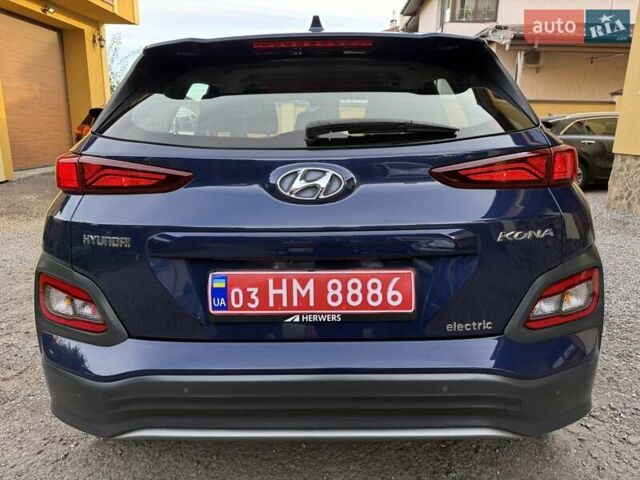 Синій Хендай Kona Electric, об'ємом двигуна 0 л та пробігом 74 тис. км за 16950 $, фото 5 на Automoto.ua