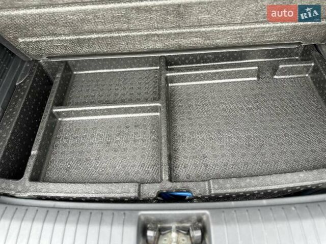 Синий Хендай Kona Electric, объемом двигателя 0 л и пробегом 49 тыс. км за 19950 $, фото 131 на Automoto.ua