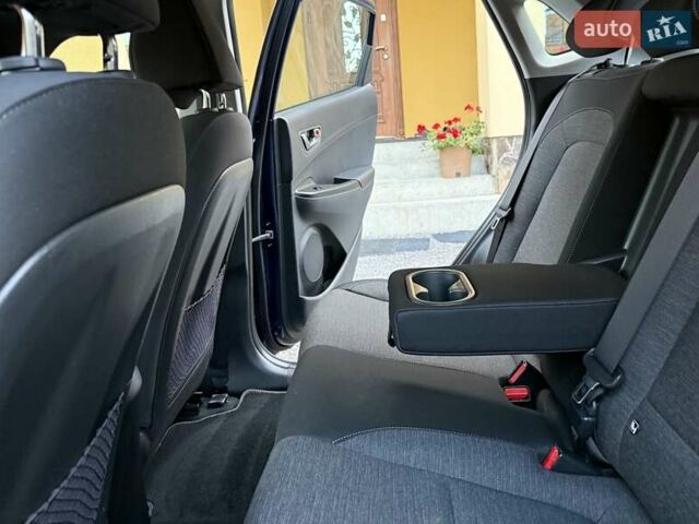 Синій Хендай Kona Electric, об'ємом двигуна 0 л та пробігом 74 тис. км за 16950 $, фото 54 на Automoto.ua