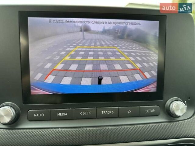 Синий Хендай Kona Electric, объемом двигателя 0 л и пробегом 49 тыс. км за 19950 $, фото 116 на Automoto.ua