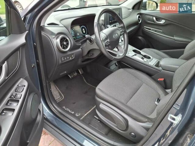 Синий Хендай Kona Electric, объемом двигателя 0 л и пробегом 110 тыс. км за 19200 $, фото 22 на Automoto.ua