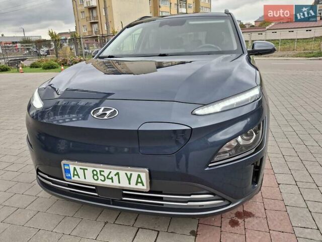 Синий Хендай Kona Electric, объемом двигателя 0 л и пробегом 110 тыс. км за 19200 $, фото 1 на Automoto.ua