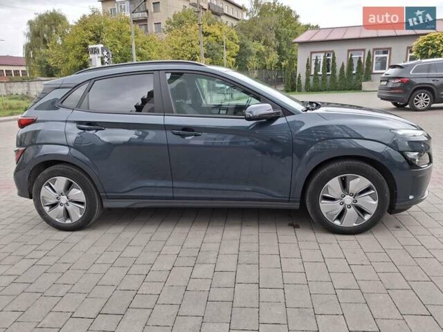 Синий Хендай Kona Electric, объемом двигателя 0 л и пробегом 110 тыс. км за 19200 $, фото 9 на Automoto.ua