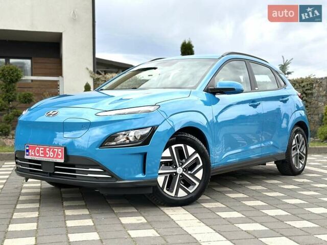 Синий Хендай Kona Electric, объемом двигателя 0 л и пробегом 49 тыс. км за 19950 $, фото 53 на Automoto.ua