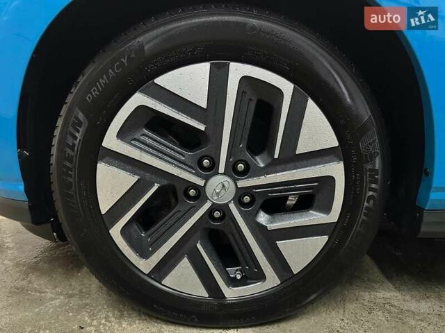 Синій Хендай Kona Electric, об'ємом двигуна 0 л та пробігом 69 тис. км за 22900 $, фото 32 на Automoto.ua