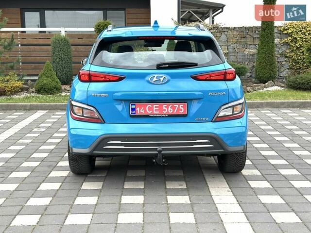 Синий Хендай Kona Electric, объемом двигателя 0 л и пробегом 49 тыс. км за 19950 $, фото 74 на Automoto.ua