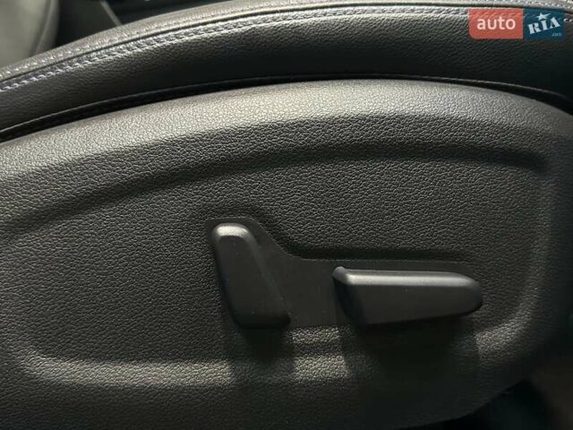 Синій Хендай Kona Electric, об'ємом двигуна 0 л та пробігом 69 тис. км за 22900 $, фото 92 на Automoto.ua