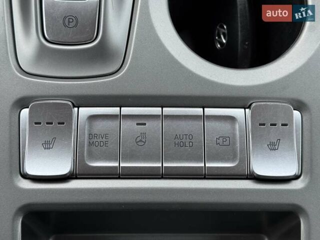 Синий Хендай Kona Electric, объемом двигателя 0 л и пробегом 84 тыс. км за 17900 $, фото 23 на Automoto.ua