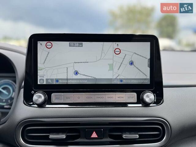 Синий Хендай Kona Electric, объемом двигателя 0 л и пробегом 84 тыс. км за 17900 $, фото 20 на Automoto.ua