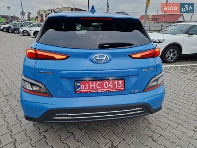 Синий Хендай Kona Electric, объемом двигателя 0 л и пробегом 95 тыс. км за 16600 $, фото 13 на Automoto.ua