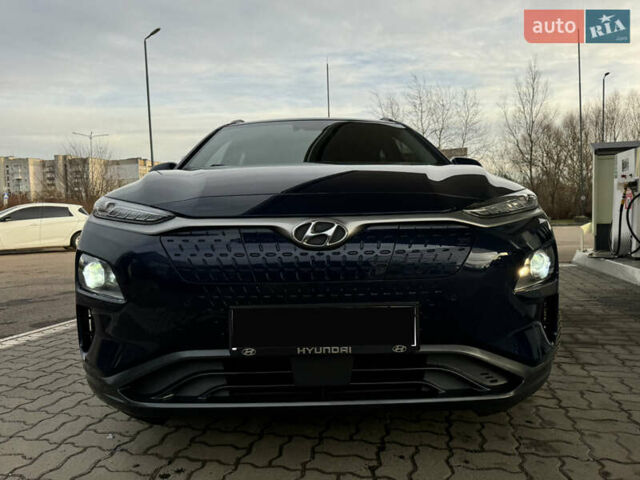 Синий Хендай Kona Electric, объемом двигателя 0 л и пробегом 65 тыс. км за 18500 $, фото 9 на Automoto.ua