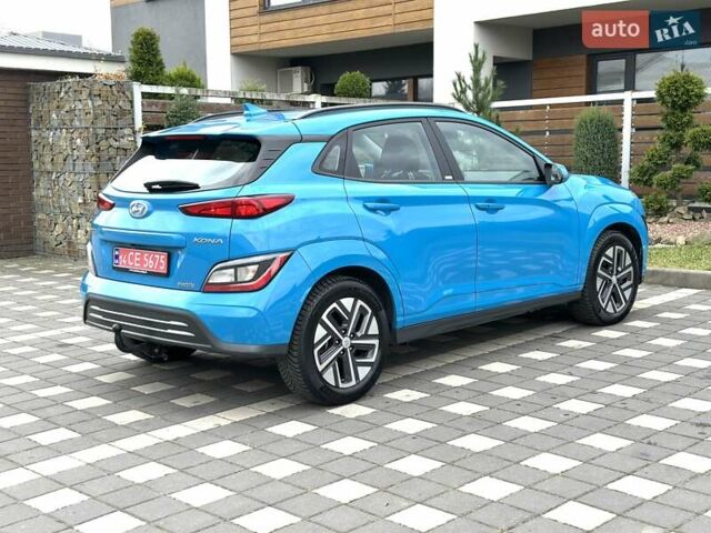 Синий Хендай Kona Electric, объемом двигателя 0 л и пробегом 49 тыс. км за 19950 $, фото 78 на Automoto.ua