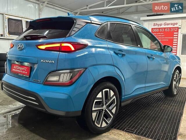 Синій Хендай Kona Electric, об'ємом двигуна 0 л та пробігом 69 тис. км за 22900 $, фото 25 на Automoto.ua