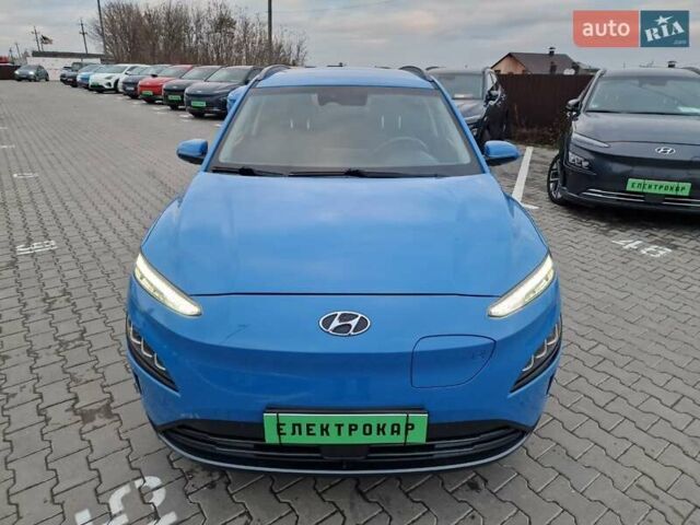 Синий Хендай Kona Electric, объемом двигателя 0 л и пробегом 95 тыс. км за 16600 $, фото 3 на Automoto.ua