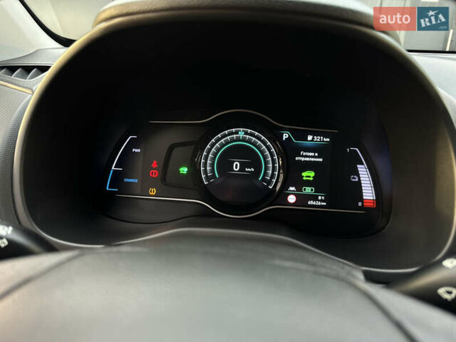 Синий Хендай Kona Electric, объемом двигателя 0 л и пробегом 65 тыс. км за 18500 $, фото 82 на Automoto.ua