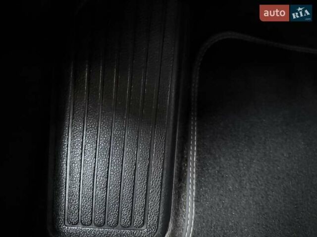 Синій Хендай Kona Electric, об'ємом двигуна 0 л та пробігом 74 тис. км за 16950 $, фото 75 на Automoto.ua