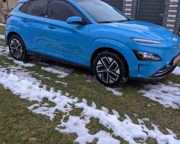 Синій Хендай Kona Electric, об'ємом двигуна 0 л та пробігом 30 тис. км за 19200 $, фото 6 на Automoto.ua