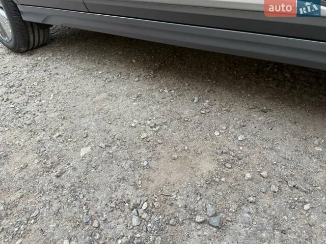 Синій Хендай Kona Electric, об'ємом двигуна 0 л та пробігом 74 тис. км за 16950 $, фото 25 на Automoto.ua