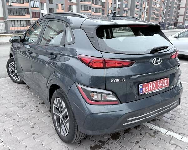 Синий Хендай Kona Electric, объемом двигателя 0 л и пробегом 60 тыс. км за 16300 $, фото 3 на Automoto.ua