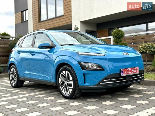 Синий Хендай Kona Electric, объемом двигателя 0 л и пробегом 49 тыс. км за 19950 $, фото 18 на Automoto.ua